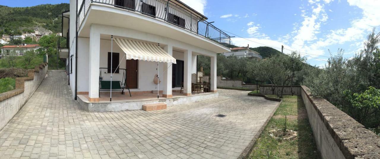 Casa Vacanze Del Borgo Roccacasale Екстер'єр фото